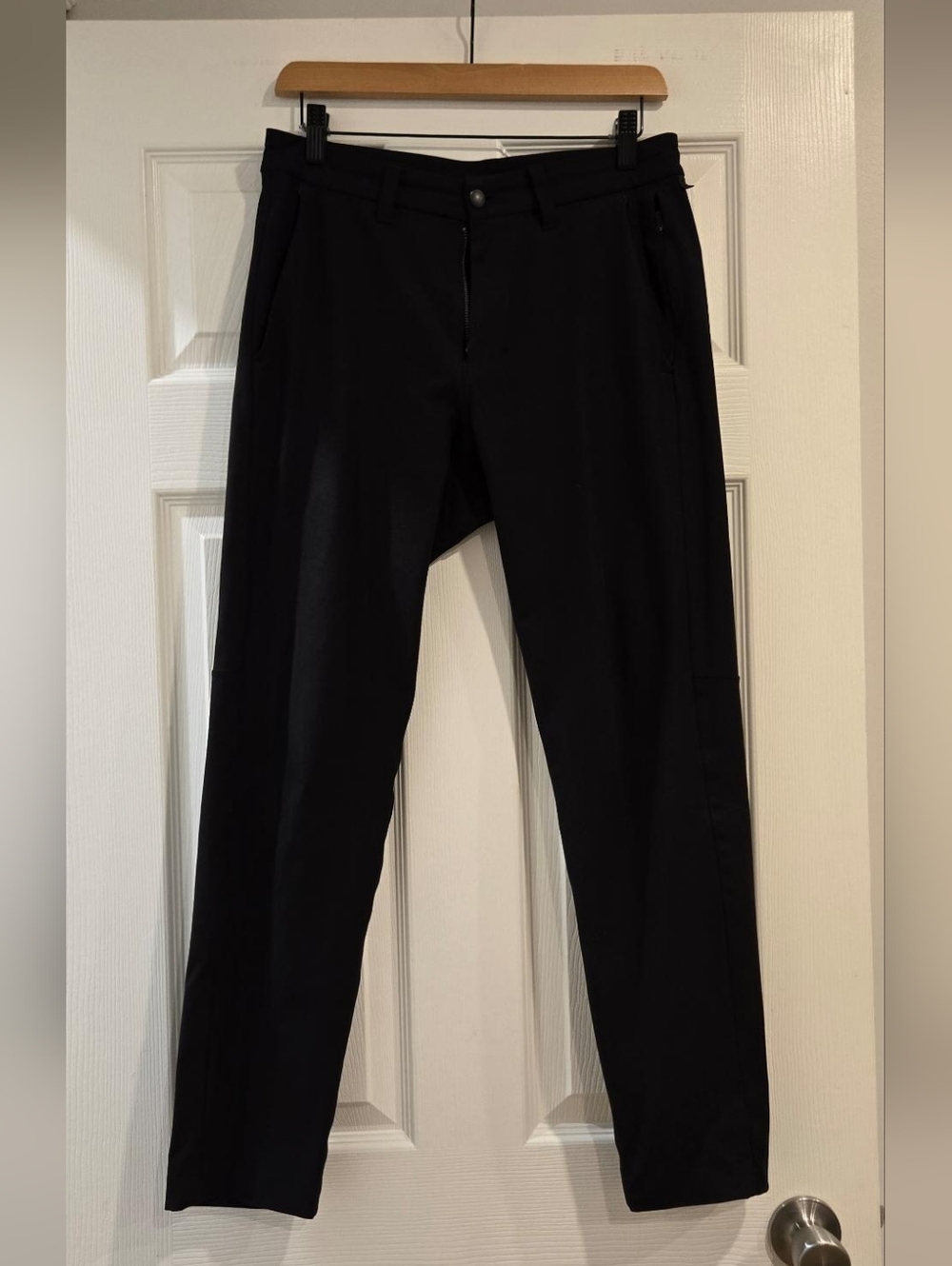 lululemon athletica Men's Black Chinos - Classic Straight Fit, 28x30